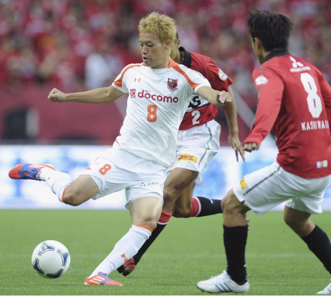 Футбольный матч японской J-Лиги